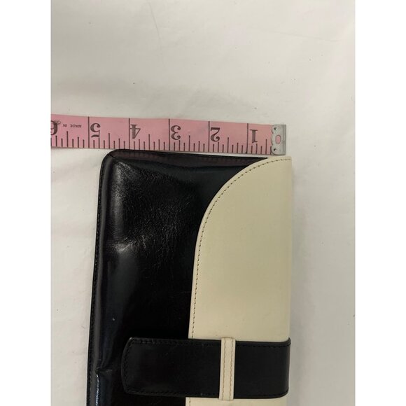 Hobo International Black & Cream Leather Clutch With Snap & Zip Closures - Picture 8 of 9